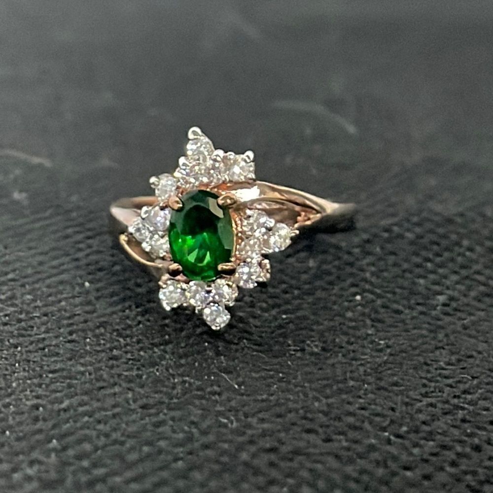 Beautiful ring 
